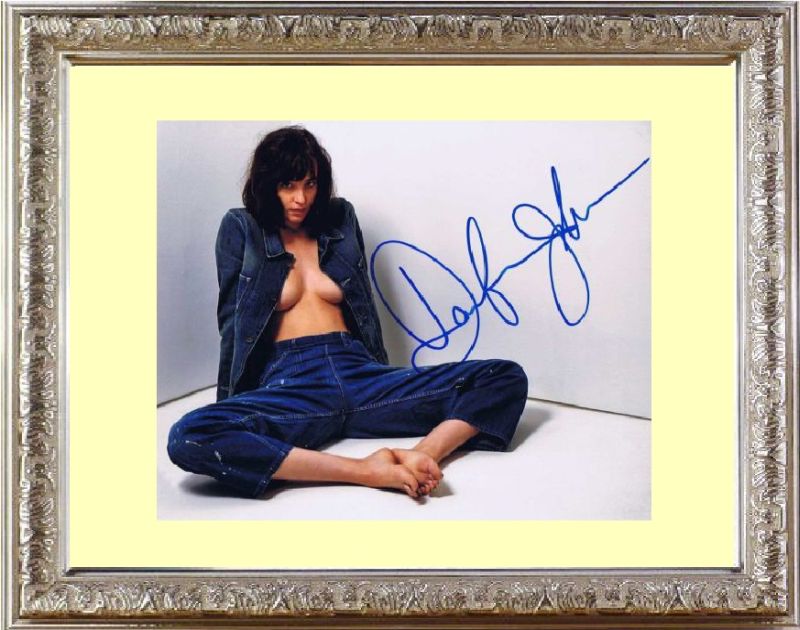 Dakota Johnson ダコタ ジョンソン 直筆サイン PHOTO