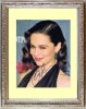 Emilia Clarke エミリア クラーク 直筆サイン PHOTO|ハリウッド女優 (A-E)