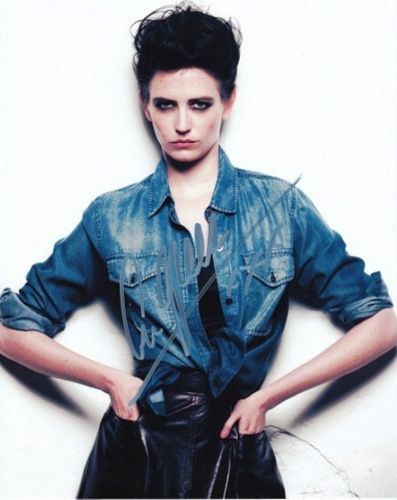 Eva Green エヴァ グリーン 直筆サイン PHOTO | ハリウッド女優 (A-E