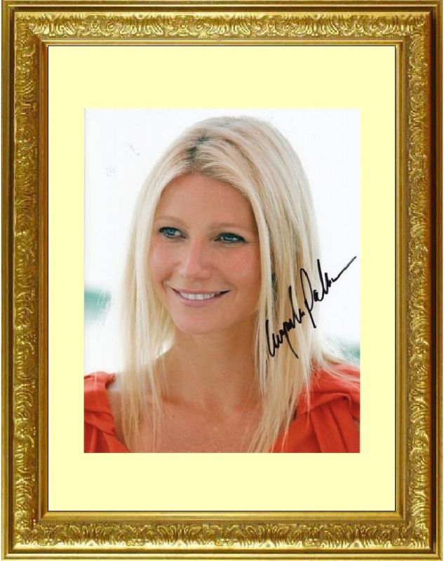 Gwyneth Paltrow グウィネス パルトロー 直筆サイン PHOTO