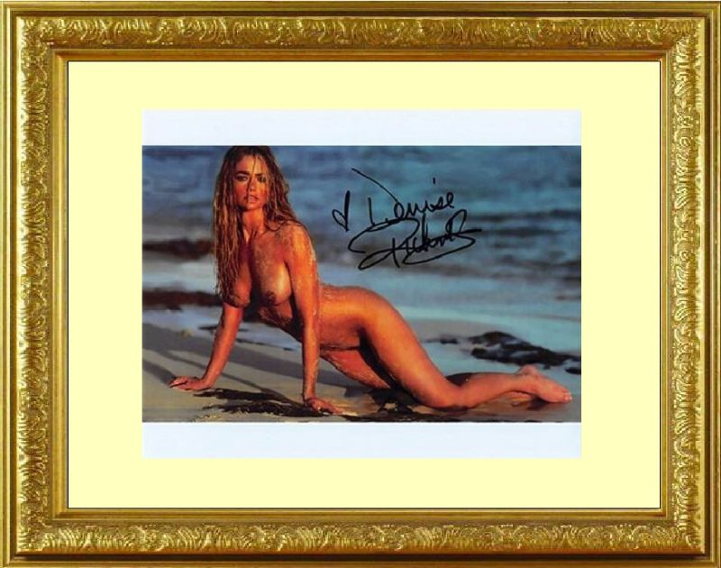 Denise Richards デニース リチャーズ 直筆サイン PHOTO