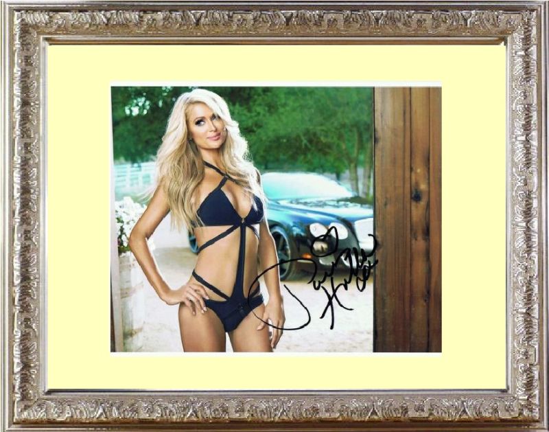 Paris Hilton パリス ヒルトン 直筆サイン PHOTO