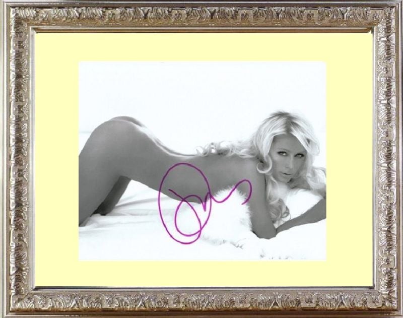 Paris Hilton パリス ヒルトン 直筆サイン PHOTO