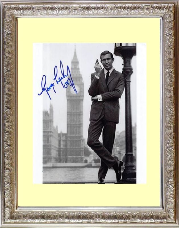 女王陛下の００７ ON HER MAJESTY'S SECRET SERVICE (1969) ジョージ レーゼンビー George Lazenby ●007と伴記！直筆サイン PHOTO
