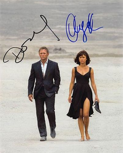 ダニエル・クレイグ直筆サイン入り2Lサイズ写真…Daniel Craig ダニエル
