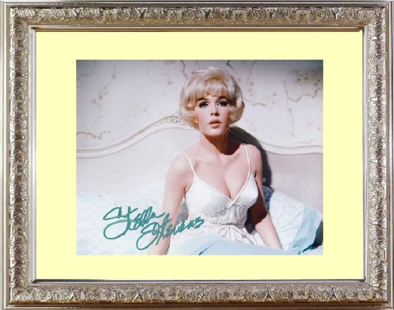 Stella Stevens ステラ スティーヴンス 直筆サイン PHOTO