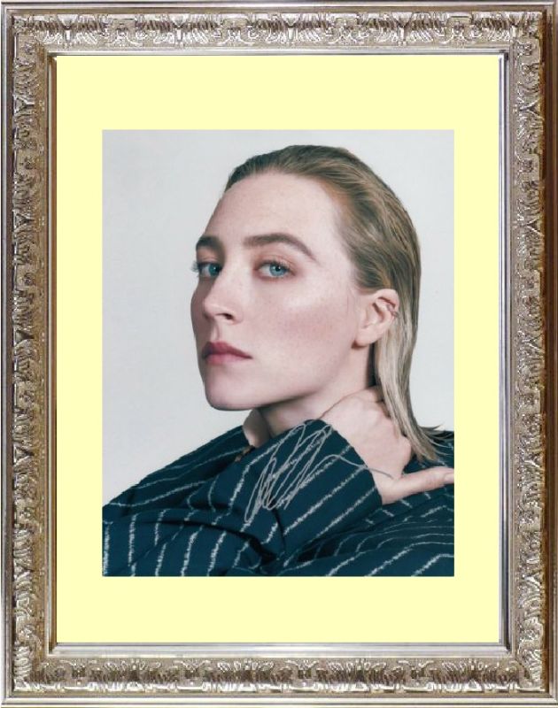 シアーシャ・ローナン直筆サイン入り超大型写真‥Saoirse Ronan Saoirse Ronan シアーシャ ローナン 直筆サイン PHOTO