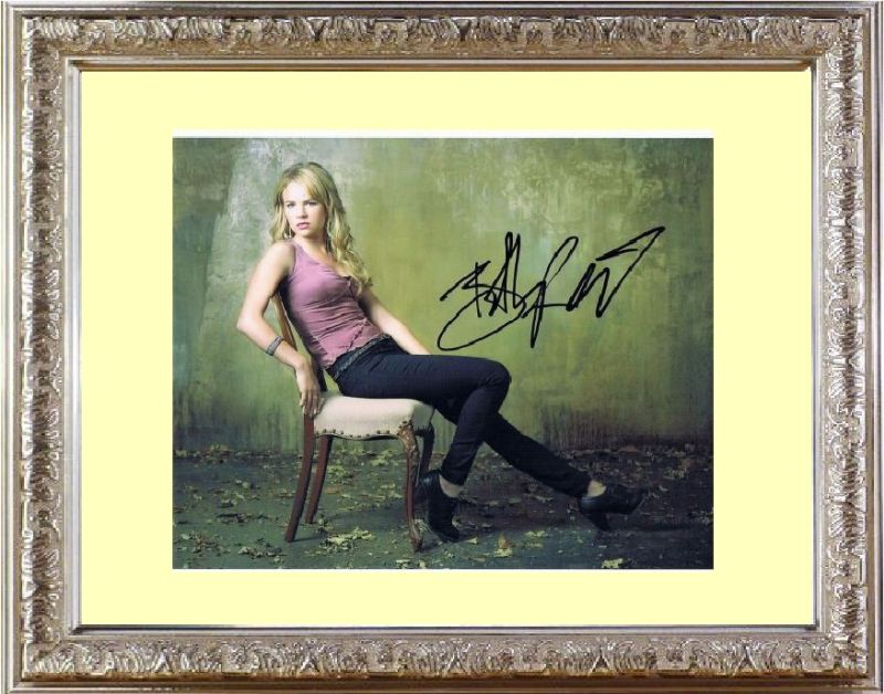 Britt Robertson ブリット ロバートソン 直筆サイン PHOTO