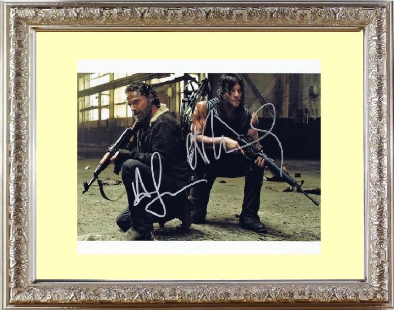 ウォーキングデッド THE WALKING DEAD アンドリュー リンカーン Andrew Lincoln ノーマン リーダス Norman Reedus 豪華２名 直筆サイン PHOTO