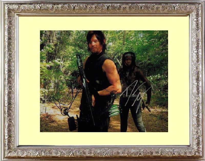 ウォーキングデッド THE WALKING DEAD ノーマン リーダス Norman Reedus ダナイ グリラ Danai Gurira 豪華２名 直筆サイン PHOTO