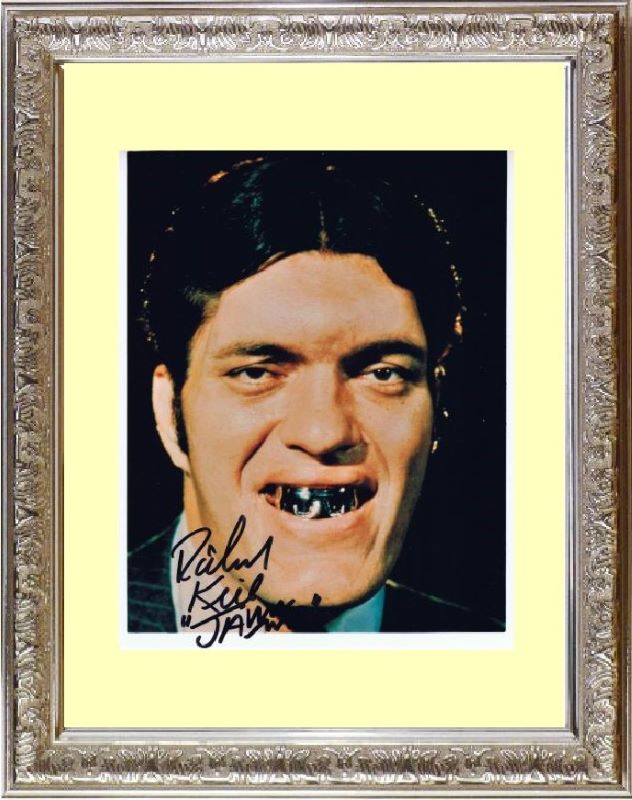 私を愛したスパイ THE SPY WHO LOVED ME (1977) リチャード キール Richard Kiel ●''JAWS'' と伴記！直筆サイン PHOTO.