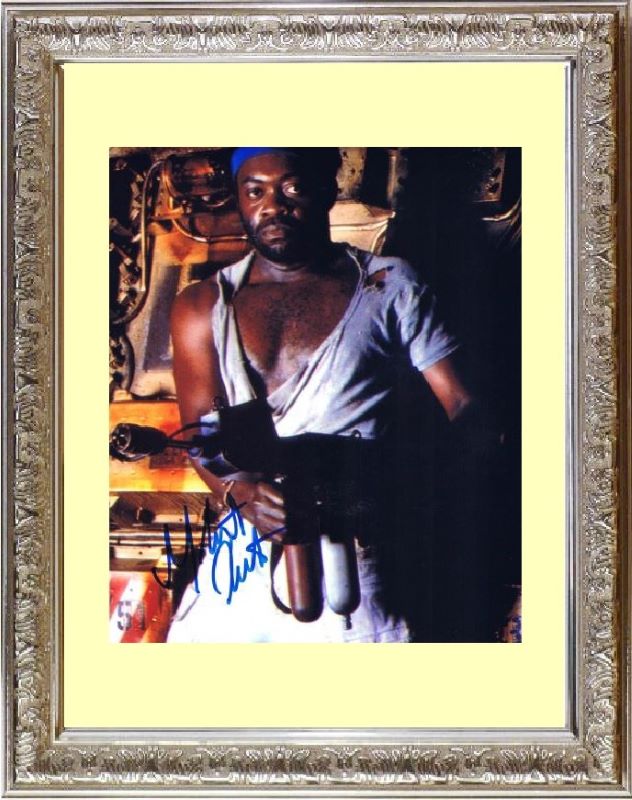 死ぬのは奴らだ LIVE AND LET DIE (1973) ヤフェット コットー Yaphet Kotto 直筆サイン PHOTO