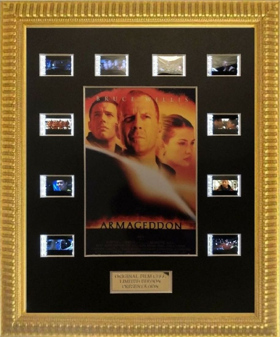 直筆サイン入 写真 | メガ オートグラフ コレクターズ |