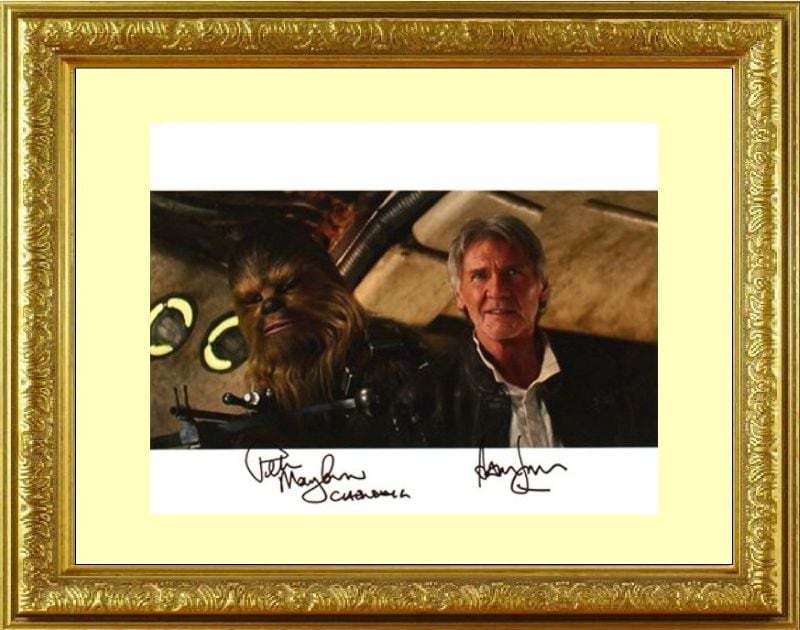 スターウォーズ : フォースの覚醒 STAR WARS:THE FORCE AWAKENS (2015) ハリソン フォード Harrison Ford ピーター メイヒュー Peter Mayhew ●Chewbacca と伴記！豪華２名 直筆サイン PHOTO [大判：28cm x 35cm]