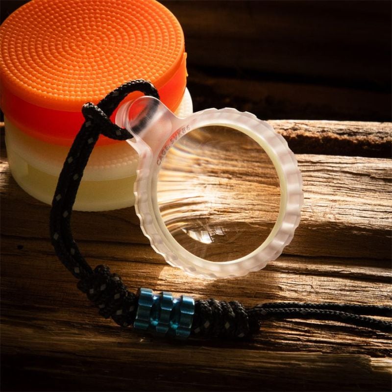 【Maratac マラタック】 Sapphire Pocket Magnifier - Polycarbonate