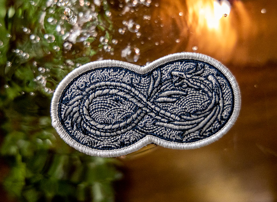 【ゆうパケット対象 】PDW Infinity Dragon GID Morale Patch