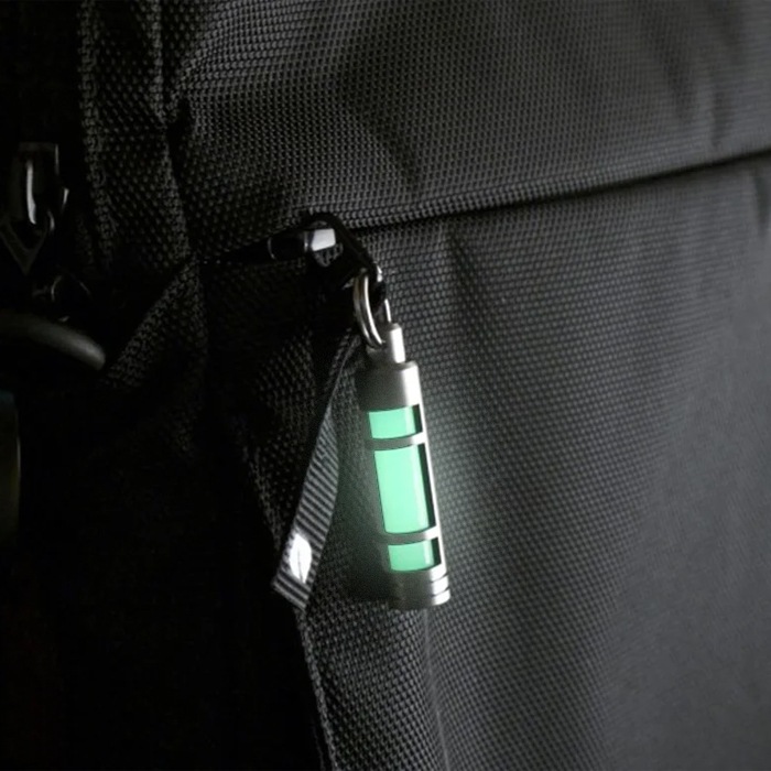 【TEC テック】Embrite Glow Fob