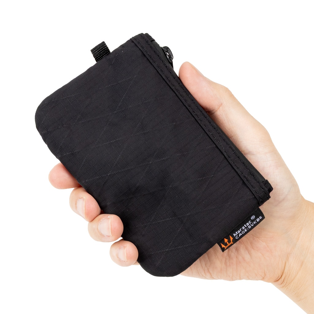 Maratac マラタック】The Costanza - XPAC Zipper Wallet Pouch｜軽量