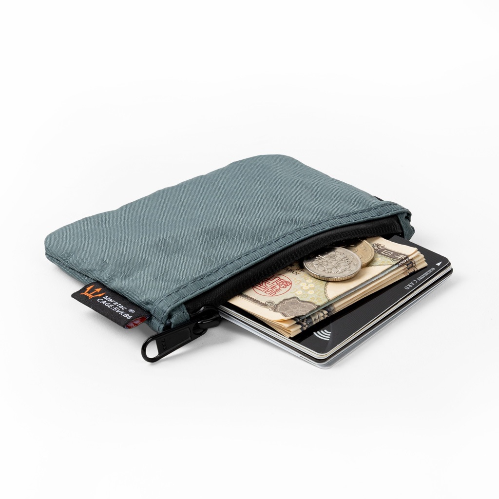 Maratac マラタック】The Costanza - XPAC Zipper Wallet Pouch｜軽量