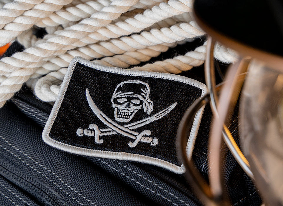 【ゆうパケット対象 】PDW Dread Pirate Roberts Flag Morale Patch