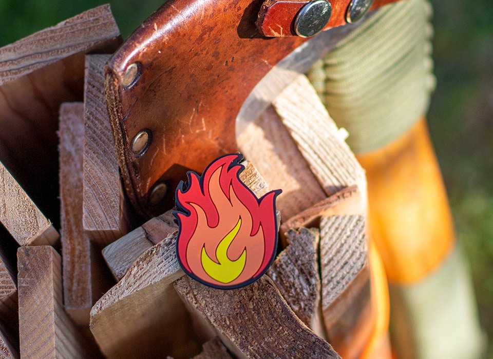 【ゆうパケット対象 】PDW Fire PVC Morale Patch