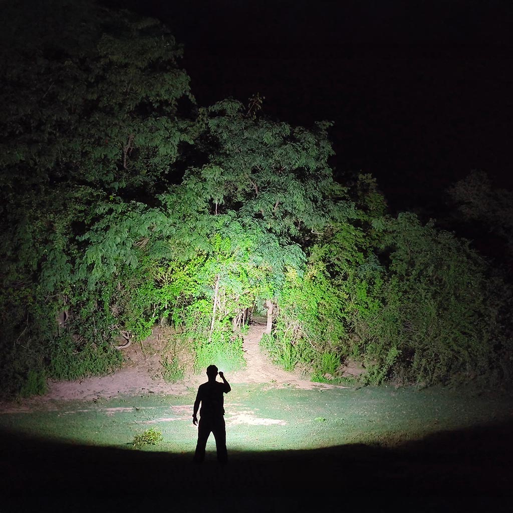 【Nextorch ネクストーチ】4Tool HL10