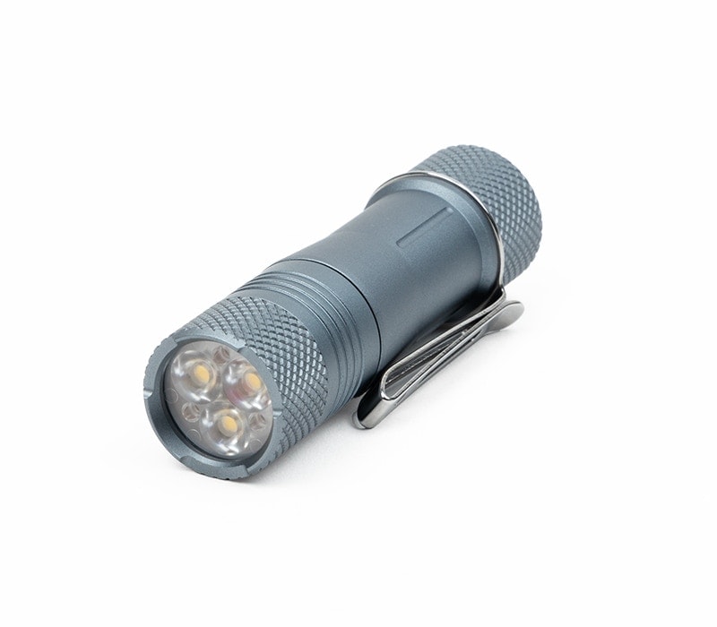 Maratac マラタック】Compact Tri Flood 14500 LED Flashlight