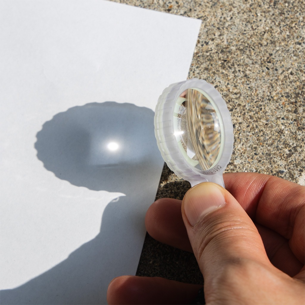 【Maratac マラタック】 Sapphire Pocket Magnifier - Polycarbonate