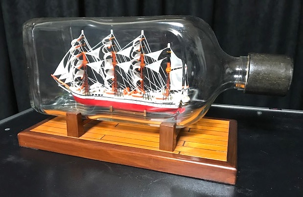 ボトルシップ ガラス製 装飾品.海王丸ハンドメイド。他にもご要望にも対応❣️ ボトルシップ(海王丸)ゾロ工芸 | その他・クロースアップ
