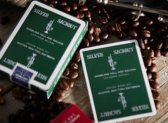 �ڸ��ꡦ�ò��ۥ���С������å��Хåȡ��ǥå����С� / Silver Sackbut Playing Cards (Green)