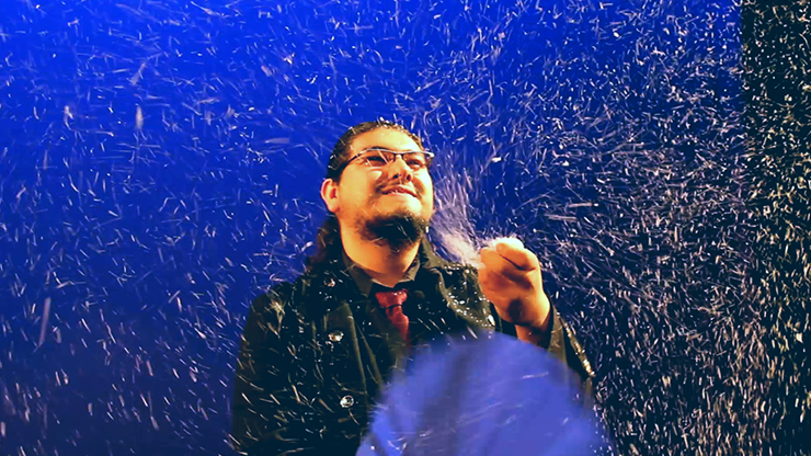 ������ͤ˺٤�����SNOW���� ����� / Snowstorm Deluxe (White) by Raul Brauer����