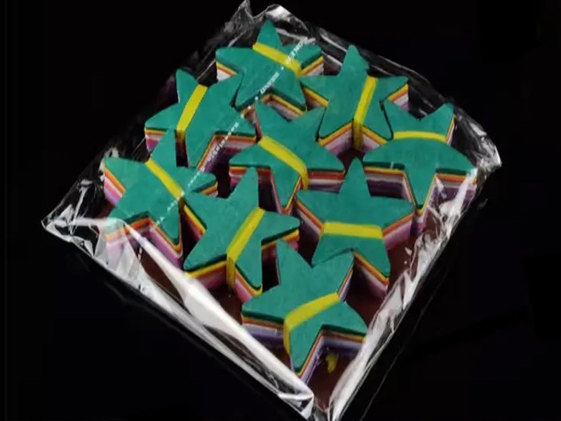 ��դ֤������� / Star Shaped Snowstorm (Multicolor)