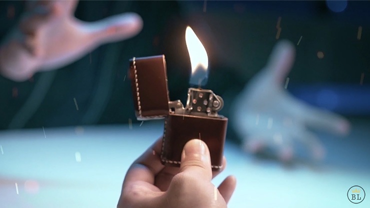 �饤�ȡ����åȡ����åס��֥饦�� / Light It Up Classic Walnut (Gimmicks and Online Instructions) ��