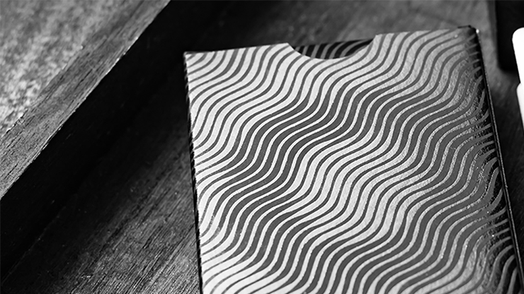 ���ò��ۥ������֡��ǥå� / Waves Playing Cards