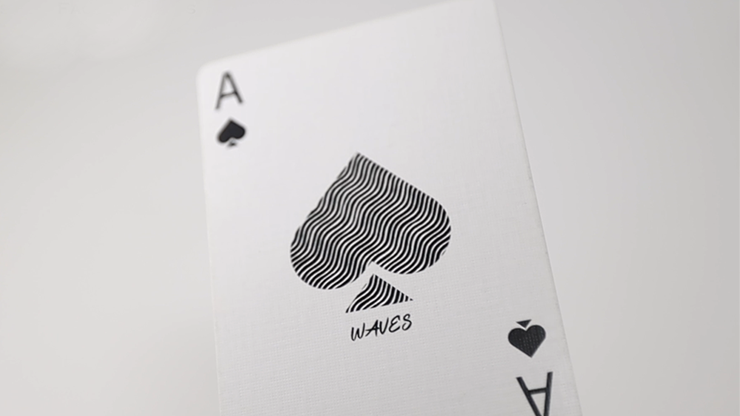 ���ò��ۥ������֡��ǥå� / Waves Playing Cards