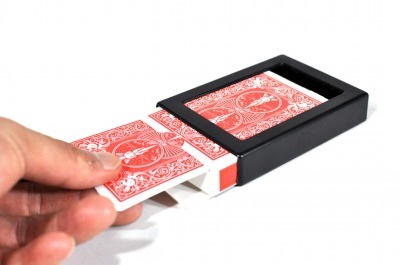 �ä���ȥ���(�Х˥å��󥰥ǥå�)