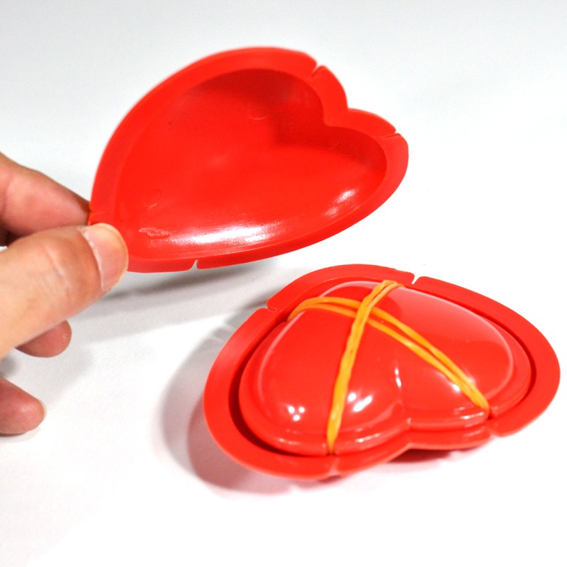 �ϡ��ȷ��Υ�����νְִ�ư��Triple Case in Coin-Tricks��