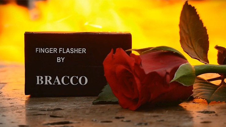 �����ե��󥬡����ե�å��㡼(����)/Finger Flasher (Black) by Jeremy Bracco