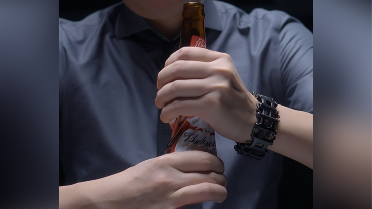 �ȥ�͡��ɡ��ܥȥ� / Tornado Bottle by Red Tsai and Aaron Hsing ��