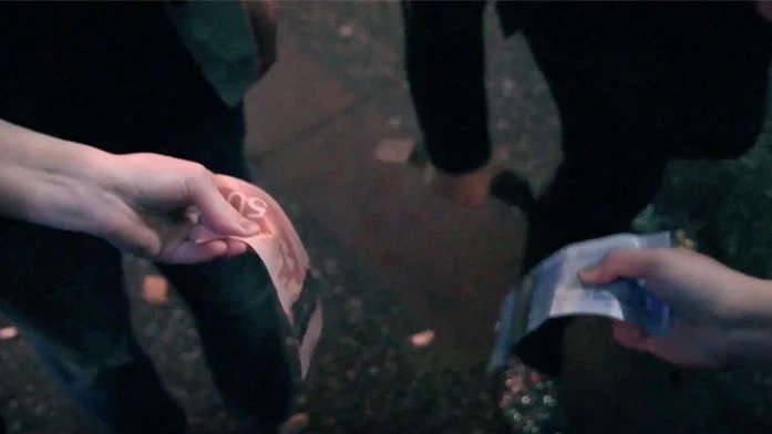 òۥȥͥ / Tunnel by Ninh and SansMinds Creative Lab