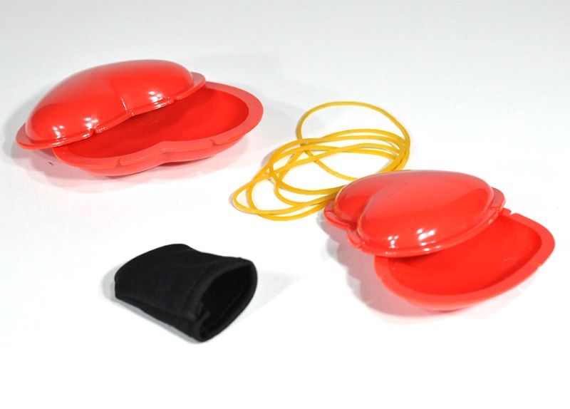 �ϡ��ȷ��Υ�����νְִ�ư��Triple Case in Coin-Tricks��