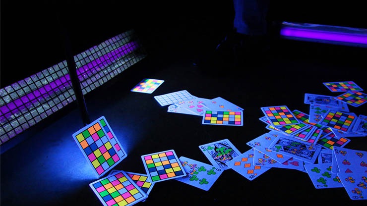 �ڸ���ǥå��ۥ����ӥå�V2�ǥå� / Limited Edition Kubik V2 Playing Cards