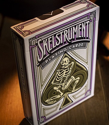 ���ò��ۥ����륹�ȥ���ȡ��ǥå� / Skelstrument Playing Cards Printed by US Playing Card