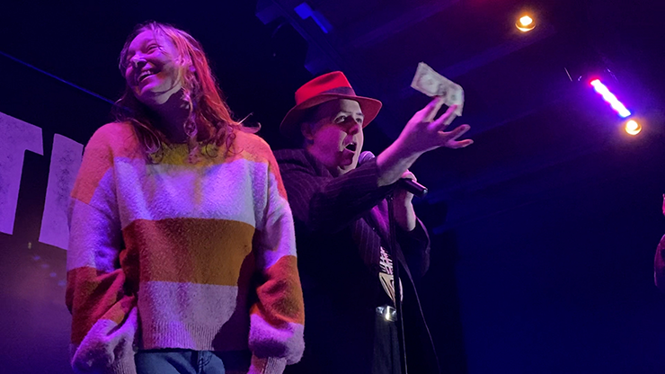 �饤�ȥ��롼�ʴ��̤������֤ǥڥ��褬ư������ڥ󥹥롼�� / Write-Thru by Bizzaro & Danny Weiser����