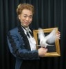 Flying Silk and Changing to Dove in the Frame(��������)