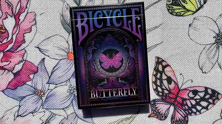 レアデック　Butterfly Amazon.com: Baccarat Clear Iridescent Lucky Butterfly