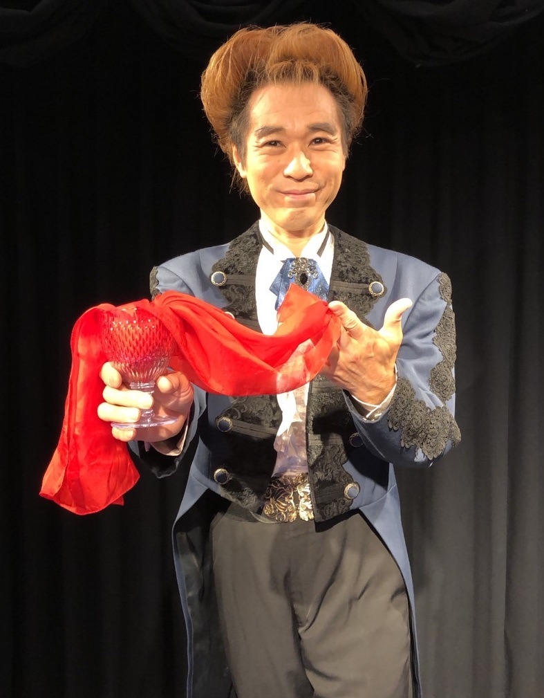 �ӥ��奢�롦�����������饹