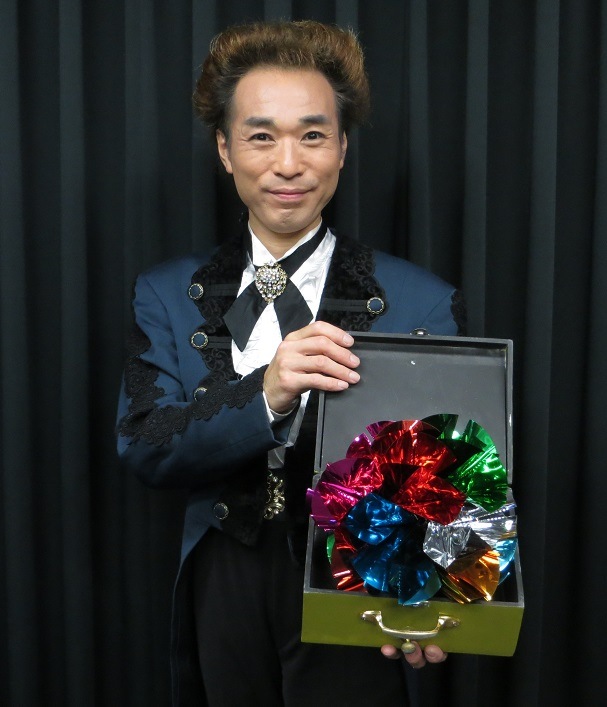 Lunch With Stars/�ץ���������󥱡���