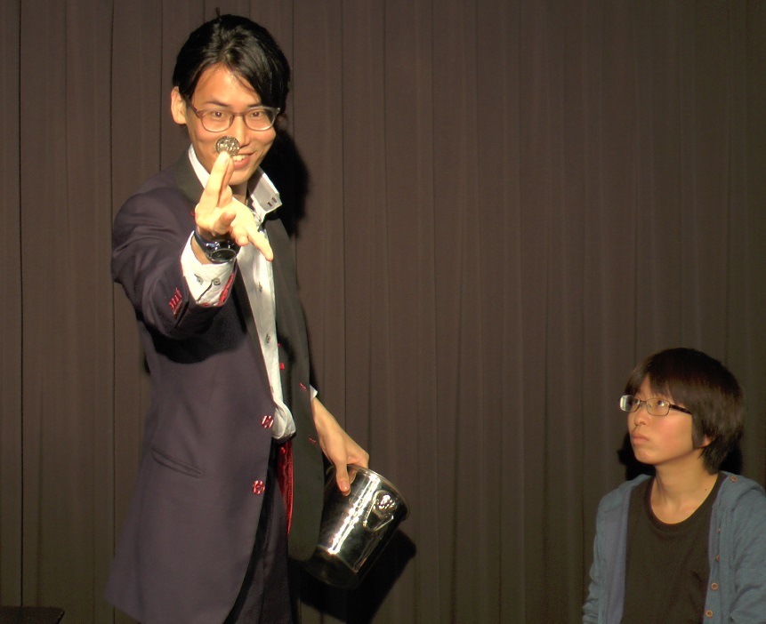AKIRA'S �ޥ��������ɥ꡼��