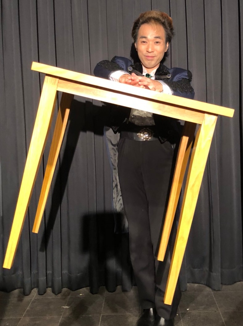 Ķ��顦�ե����ƥ��󥰥ơ��֥�